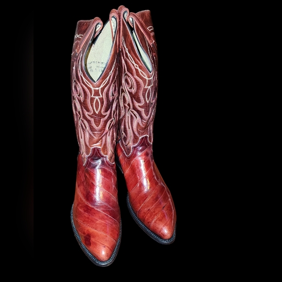 Durango Other - DURANGO Exotic Eel Skin Cowboy Boots. SIZE 9.5 D